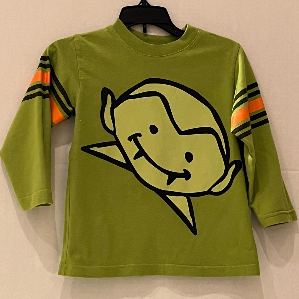Festive smiling vampire Halloween long sleeved T-shirt. 100% cotton. No flaws.